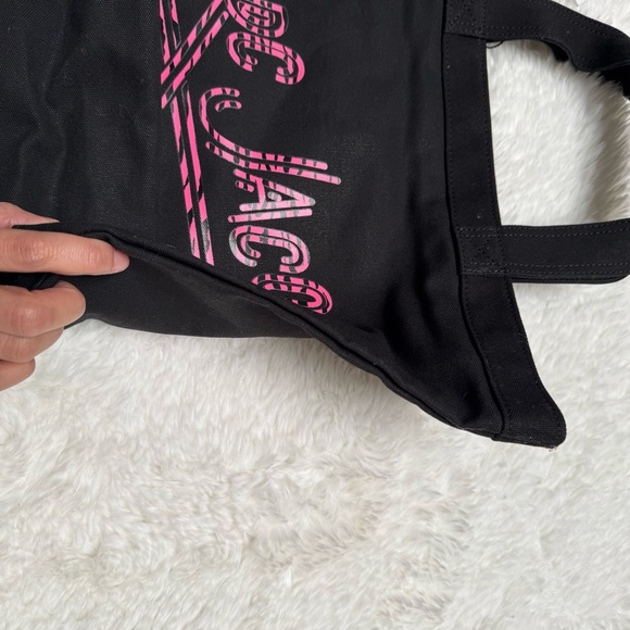 Marc Jacobs Black Tote Bag with Pink Logo - Picture 7 of 14